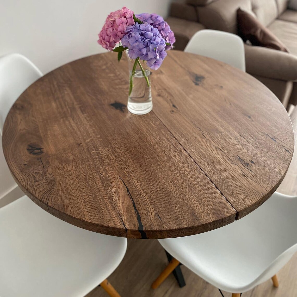 Round Extendable Solid Oak Dining Table
