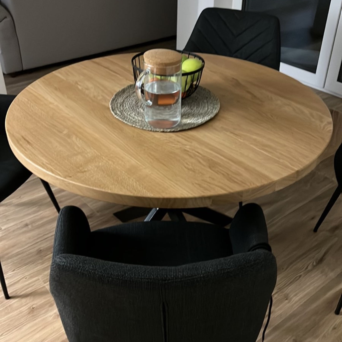 Round Extendable Solid Oak Dining Table